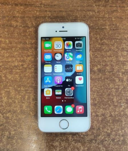 Выкуп айфонов в Москве. 
			Apple iPhone SE 1st gen. 2016 32GB