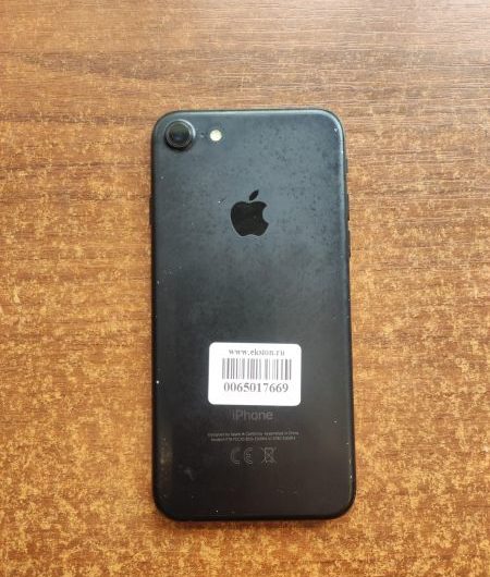 Выкуп айфонов в Москве. 
			Apple iPhone 7 32GB