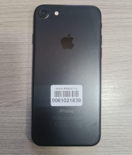 Выкуп айфонов в Москве. 
			Apple iPhone 7 32GB